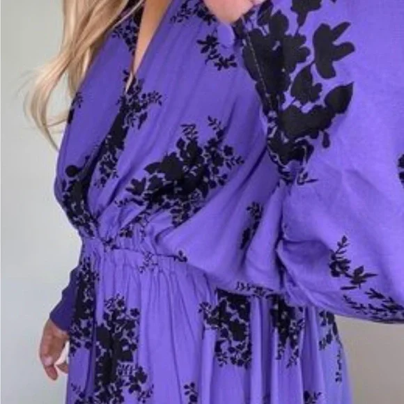 BLOGGERS FAVE/ ZARA DRESSES PURPLE/FLORAL PRINT SZ S - Picture 3 of 13